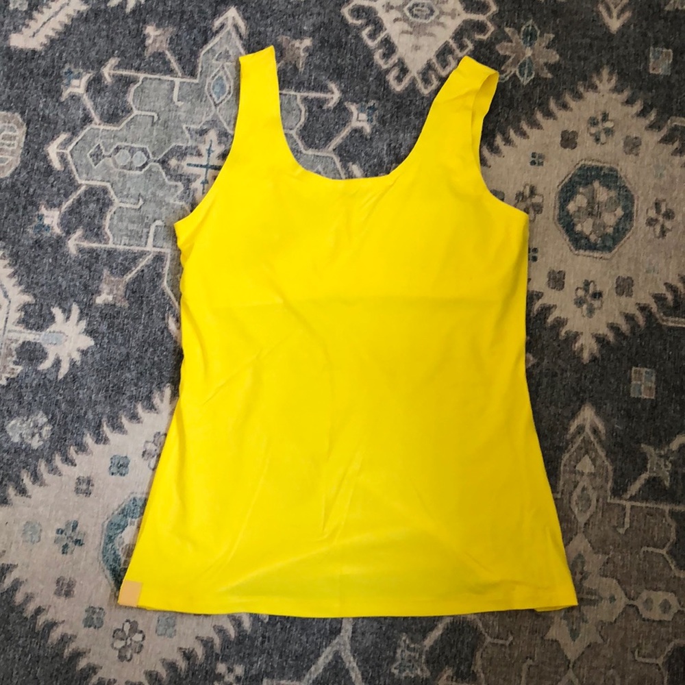 Monreal London top size Small